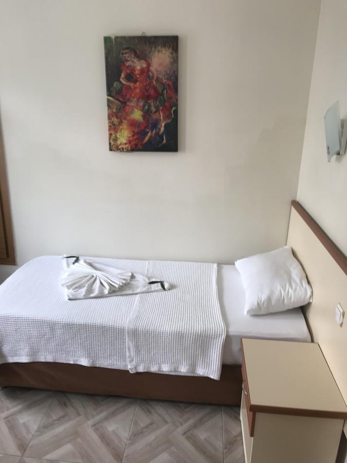 Cim Apartments Pansiyon Fethiye Exterior foto